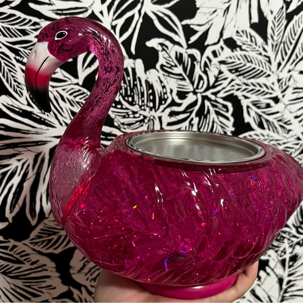 Bath & Body Works Water Globe FLAMINGO Light-Up 3-Wick Candle Holder